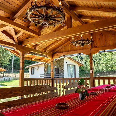 двете къщи село осъм Villa Beli Osŭm