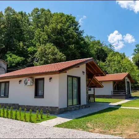 Villa двете къщи село осъм