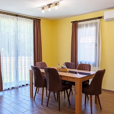 двете къщи село осъм Villa Beli Osŭm