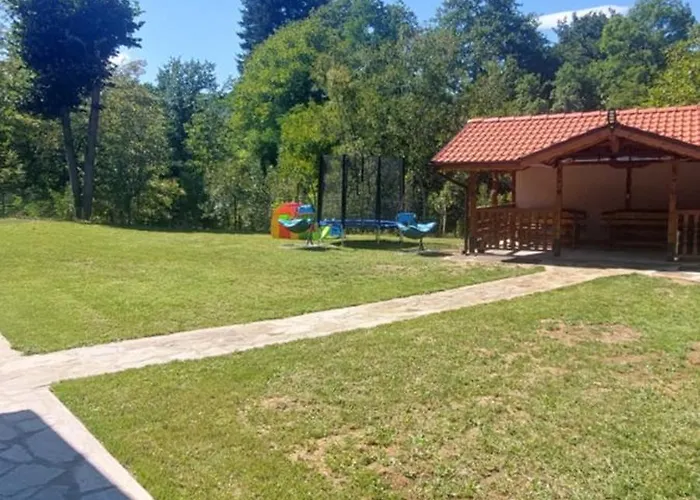 двете къщи село осъм Villa Beli Osŭm