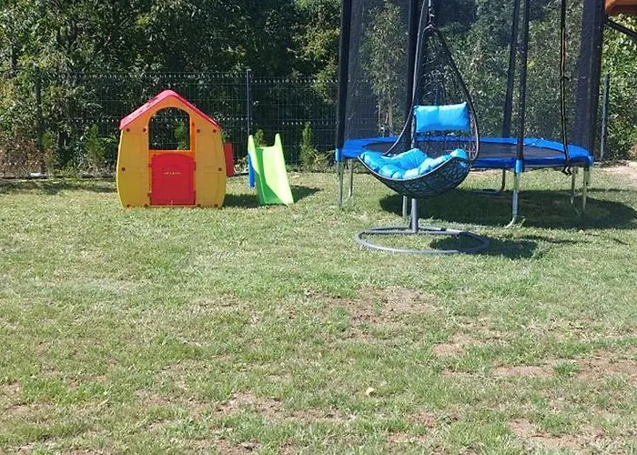 Villa двете къщи село осъм